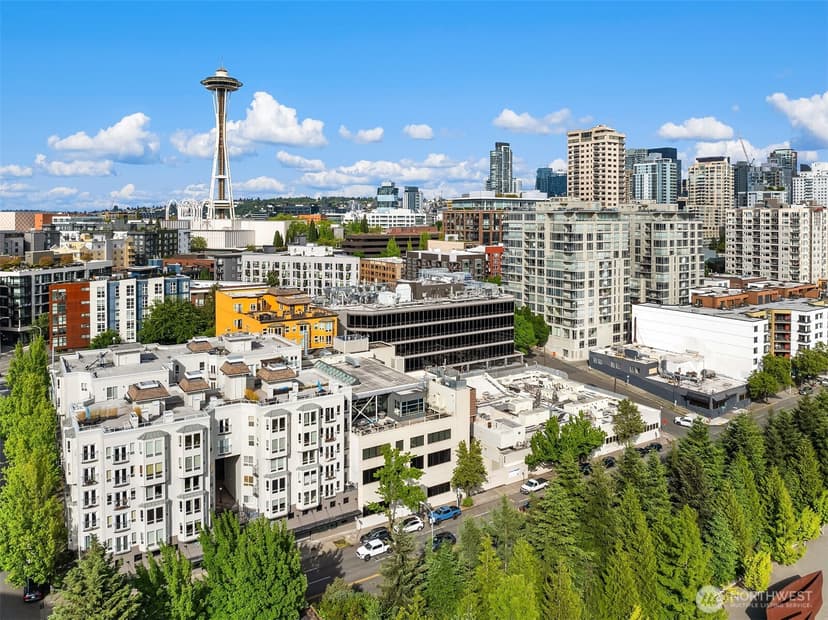 Property photo for 3028 Western Avenue #501, Seattle