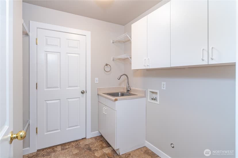Property photo for 2032 NE Selsund Court, Poulsbo photo 18