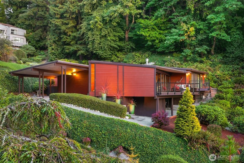 Property photo for 2635 SW 151st Place, Burien