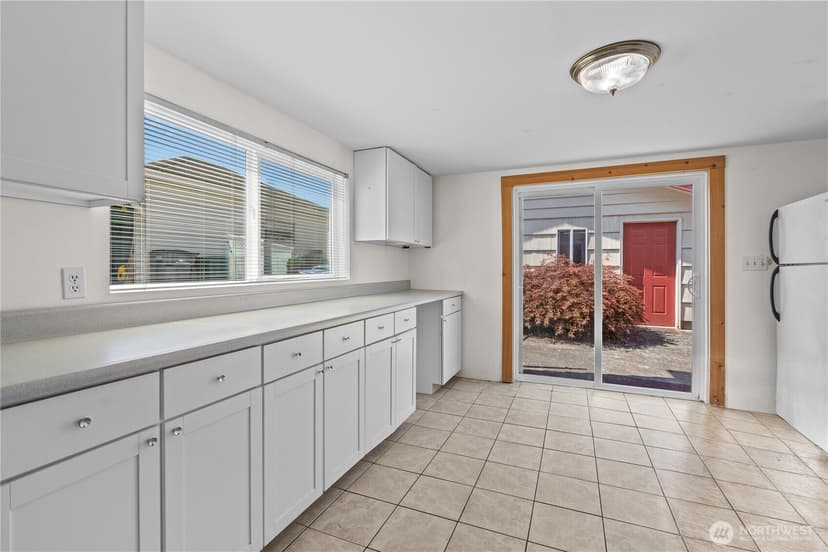 Property photo for 3237 Solie Avenue, Bremerton photo 19