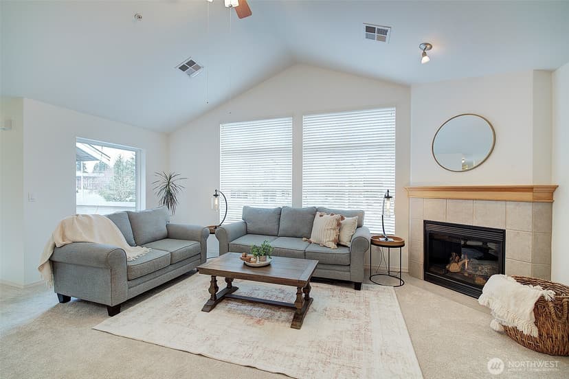 Property photo for 910 Medical Center Drive #D202, Arlington photo 5