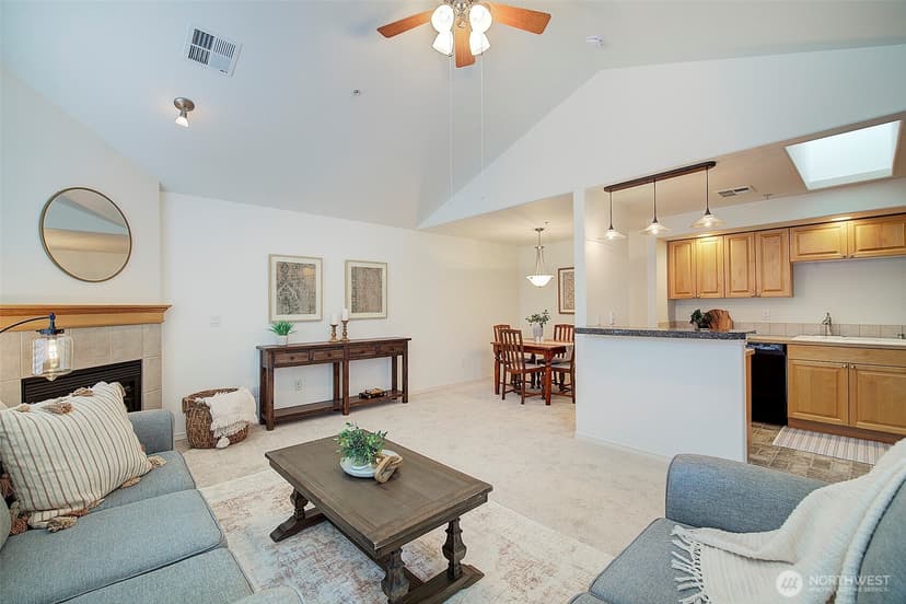 Property photo for 910 Medical Center Drive #D202, Arlington photo 6