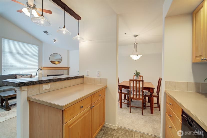 Property photo for 910 Medical Center Drive #D202, Arlington photo 10