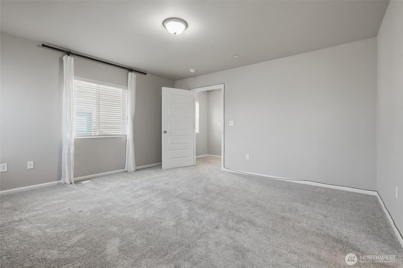 Property photo for 4384 Acacia Lane SE, Port Orchard photo 21