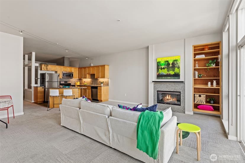 Property photo for 303 E Pike ST #602, Seattle photo 5