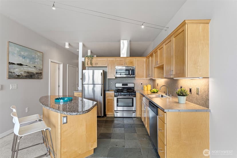 Property photo for 303 E Pike ST #602, Seattle photo 8