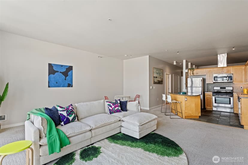 Property photo for 303 E Pike ST #602, Seattle photo 6