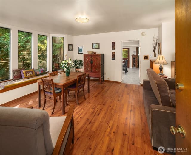 Property photo for 18313 Vashon Highway SW, Vashon photo 3
