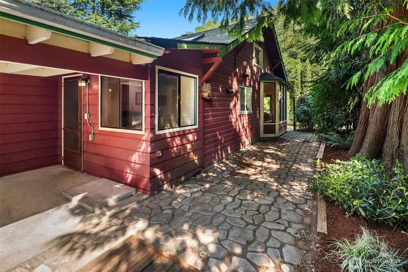 Property photo for 18313 Vashon Highway SW, Vashon photo 14