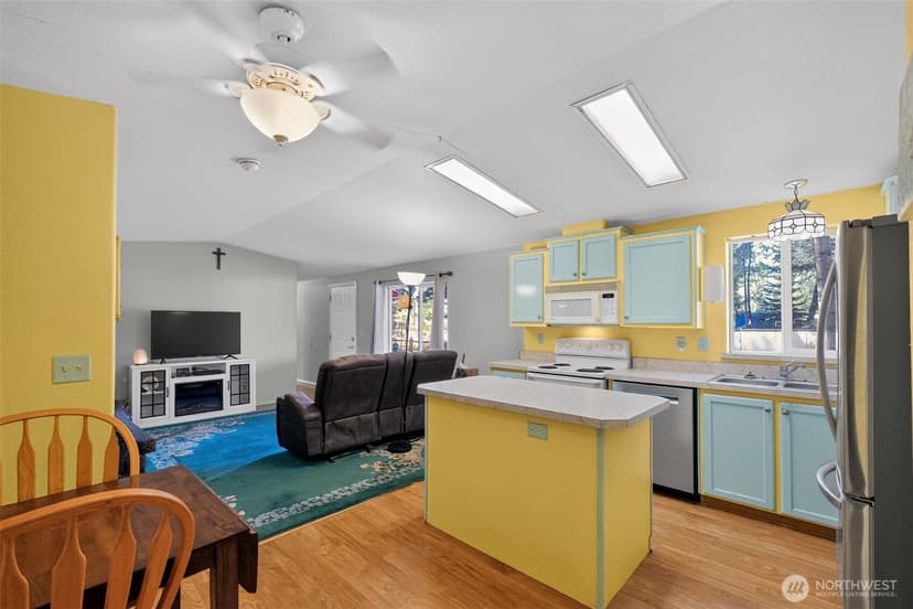 Property photo for 221 Ermine Loop, Cle Elum photo 9
