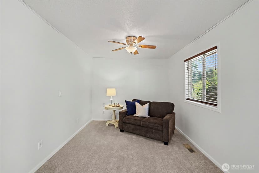 Property photo for 29425 34th Avenue S, Auburn photo 11