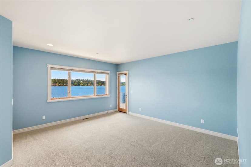 Property photo for 2837 E Lake Sammamish Parkway NE, Sammamish photo 30