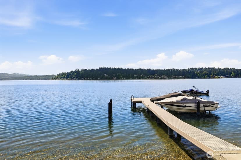 Property photo for 2837 E Lake Sammamish Parkway NE, Sammamish photo 37