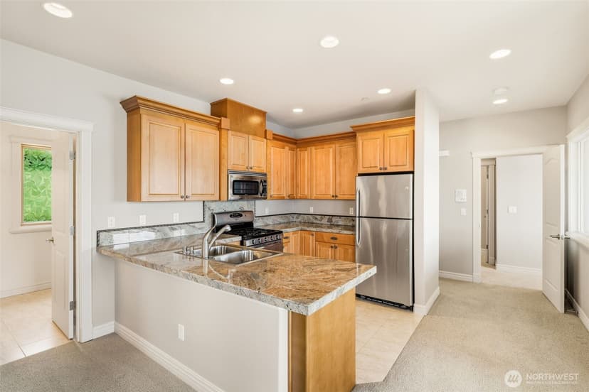 Property photo for 2837 E Lake Sammamish Parkway NE, Sammamish photo 33
