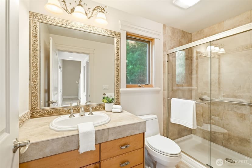 Property photo for 2837 E Lake Sammamish Parkway NE, Sammamish photo 22