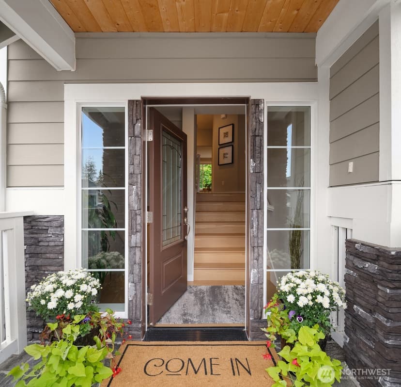 Property photo for 2119 NW Lynx Loop, Issaquah photo 3