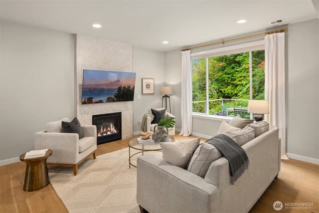 Property photo for 2119 NW Lynx Loop, Issaquah photo 5
