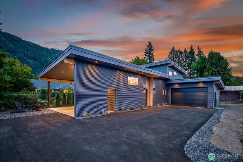Property photo for 209 Orchard Street, Leavenworth