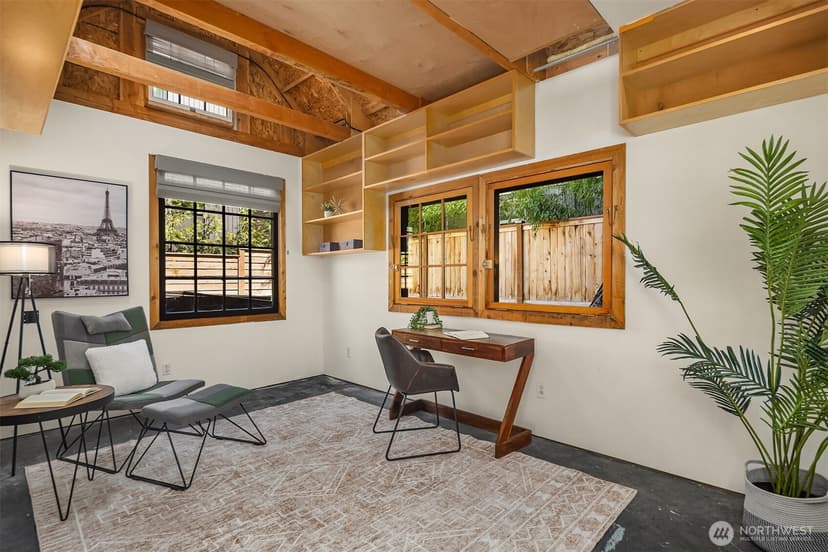 Property photo for 1426 37th Avenue E, Seattle photo 9
