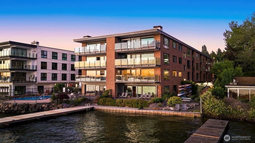 Property photo for 6225 Lake Washington Boulevard NE #209, Kirkland photo 6