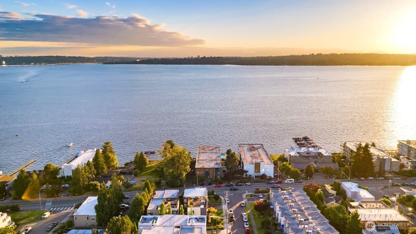 Property photo for 6225 Lake Washington Boulevard NE #209, Kirkland photo 33