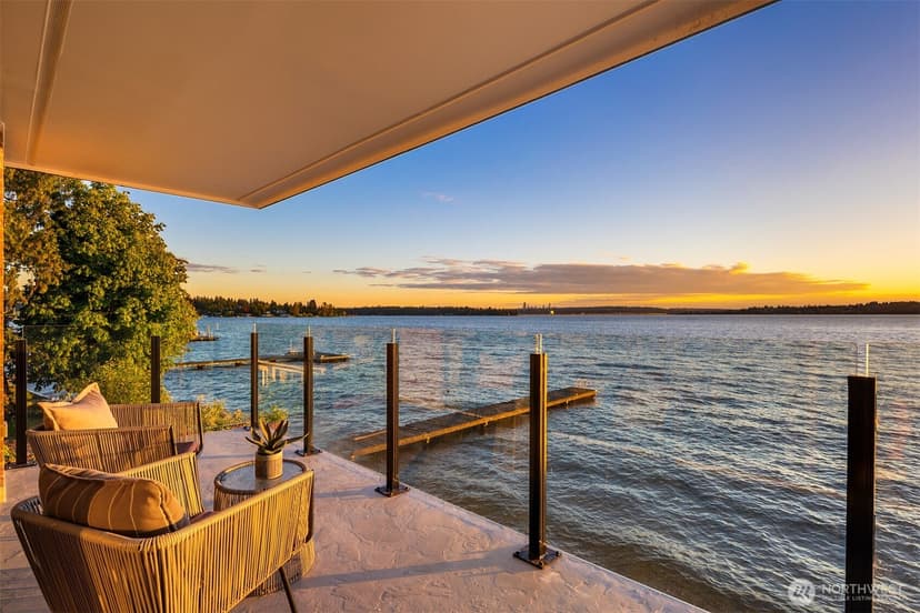 Property photo for 6225 Lake Washington Boulevard NE #209, Kirkland
