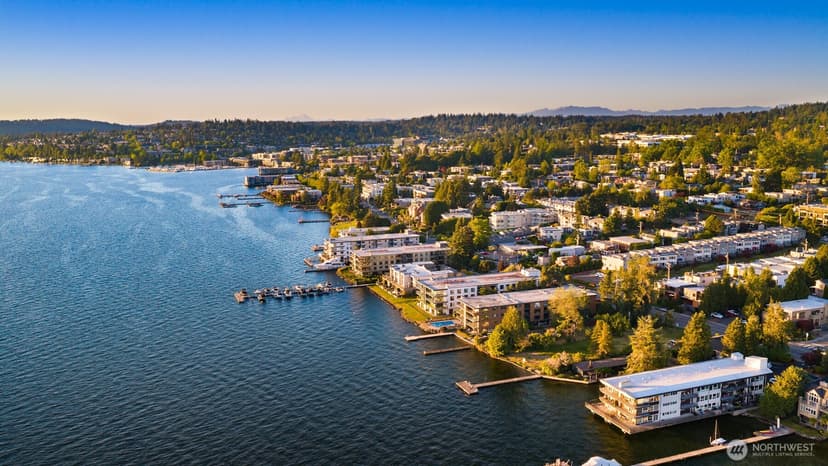 Property photo for 6225 Lake Washington Boulevard NE #209, Kirkland photo 37