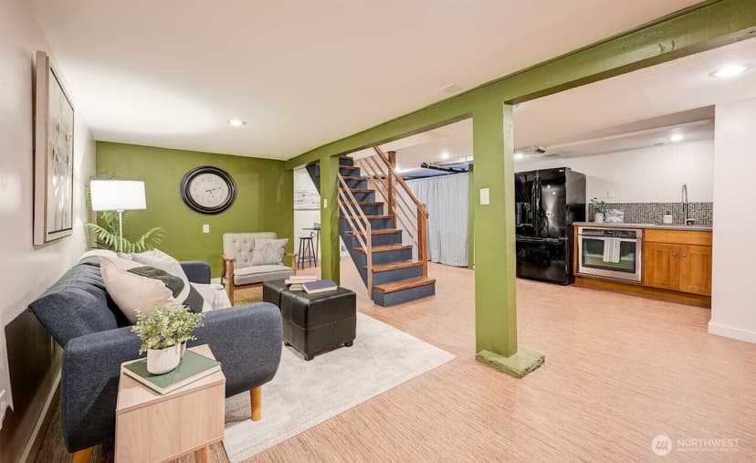 Property photo for 2623 39th Avenue SW, Seattle photo 21