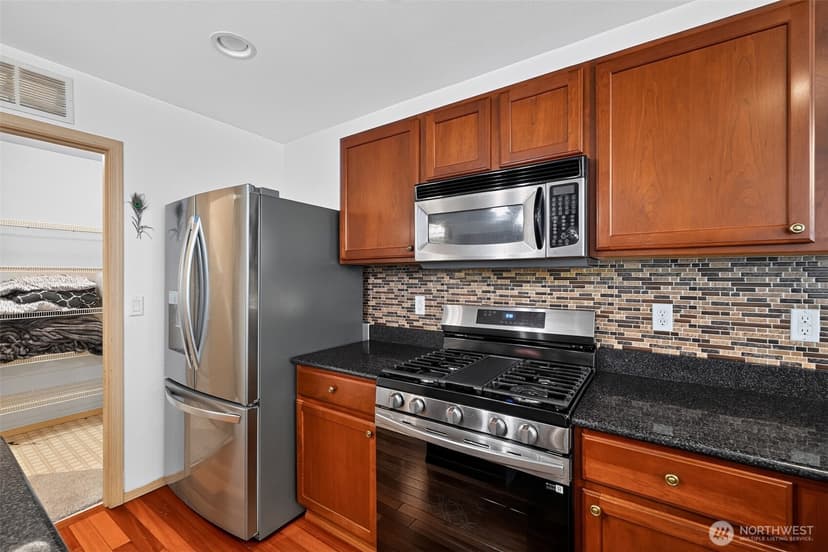 Property photo for 3908 153rd Place SE, Bothell photo 8