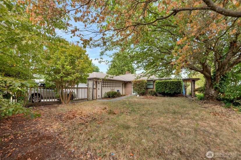 Property photo for 2202 S 120 Street, Burien