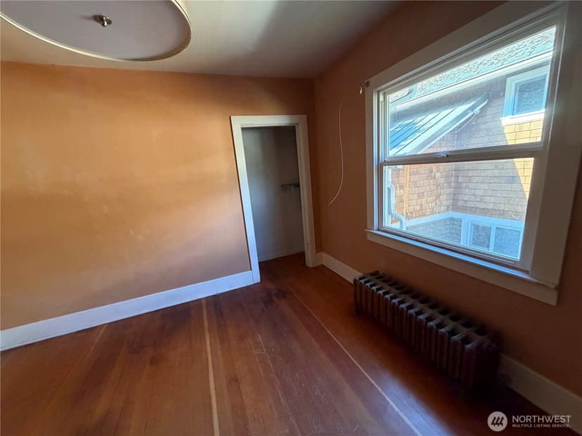 Property photo for 1211 N 50th Street, Seattle photo 14