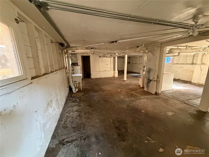 Property photo for 1211 N 50th Street, Seattle photo 22