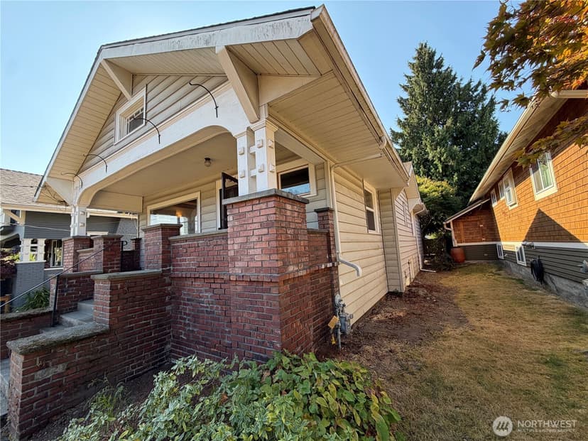 Property photo for 1211 N 50th Street, Seattle photo 38