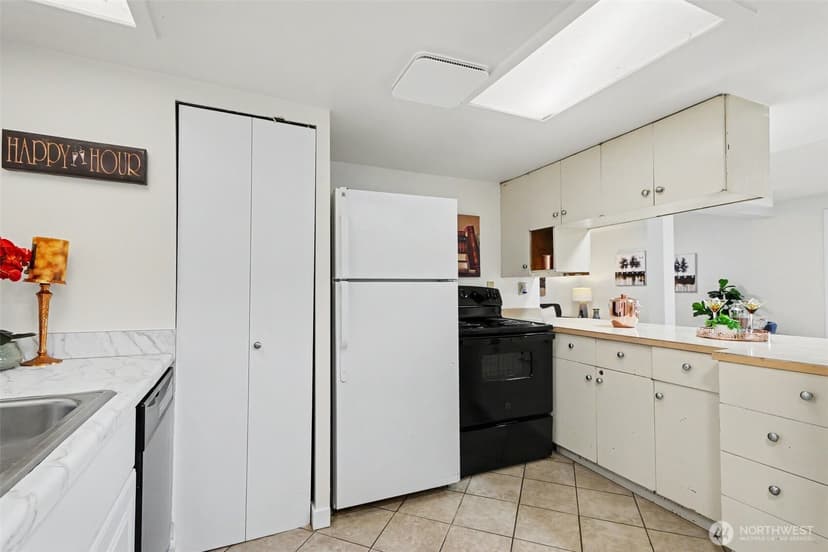 Property photo for 2618 NE 9th St, Renton photo 20