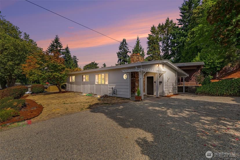 Property photo for 2618 NE 9th St, Renton