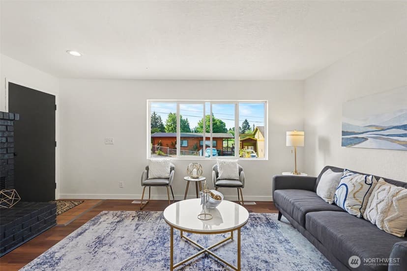 Property photo for 2618 NE 9th St, Renton photo 6