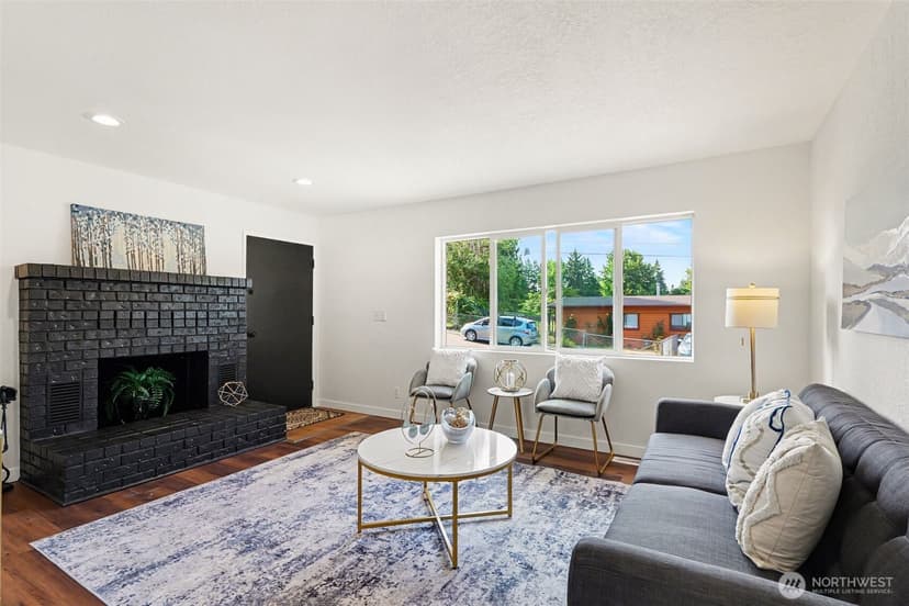 Property photo for 2618 NE 9th St, Renton photo 5