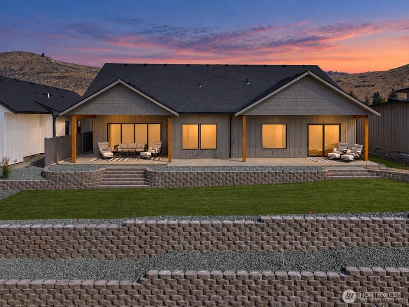 Property photo for 542 Harvest Ridge Dr, Chelan photo 2
