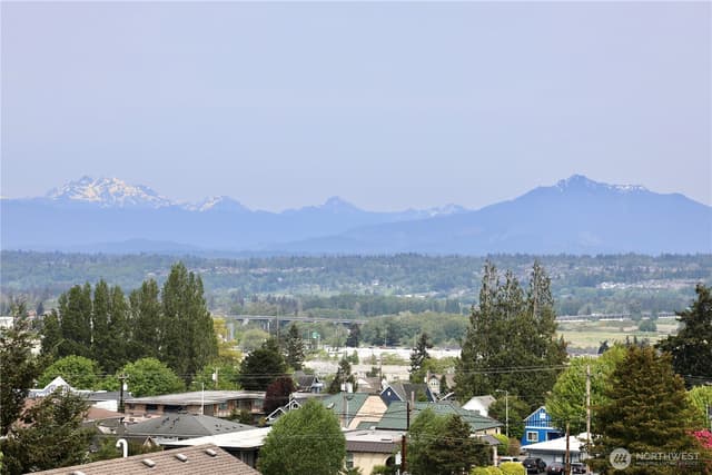 Property photo for 1318 37th Street #3-534, Everett photo 5