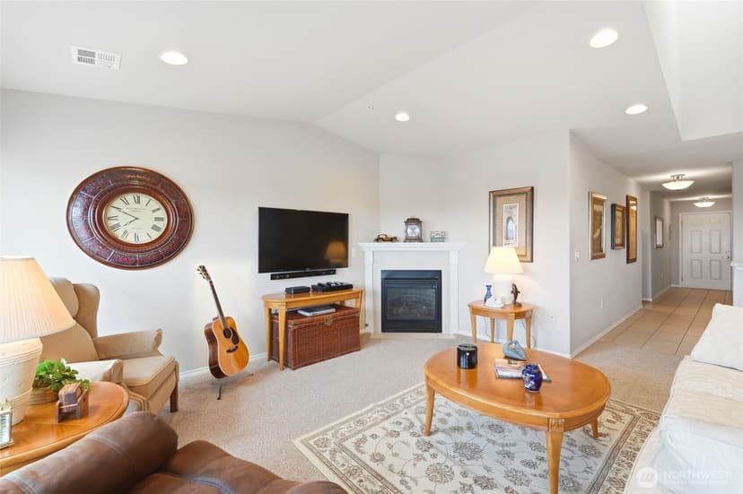 Property photo for 1318 37th Street #3-534, Everett photo 15