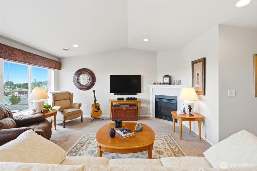 Property photo for 1318 37th Street #3-534, Everett photo 13