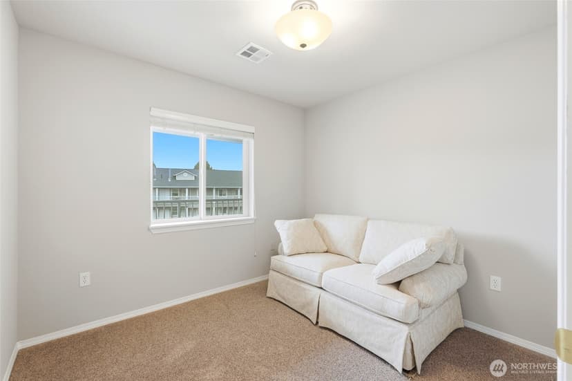 Property photo for 1318 37th Street #3-534, Everett photo 26