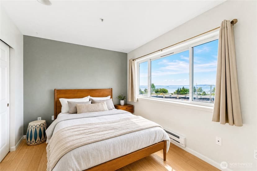 Property photo for 524 6th Avenue W #302, Seattle photo 10