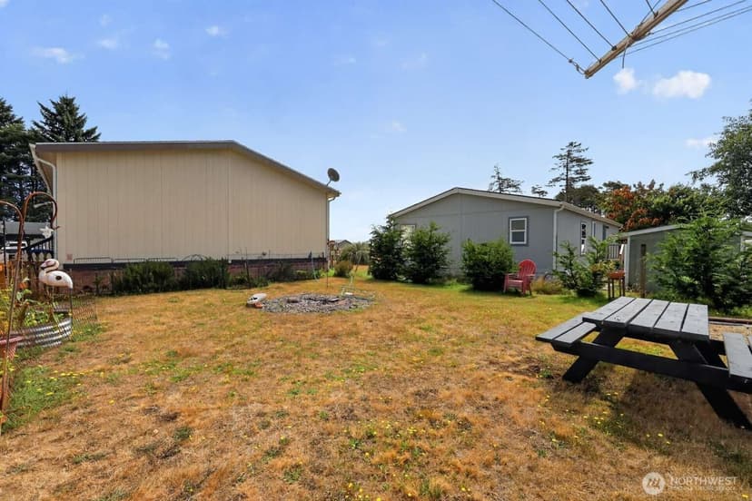 Property photo for 505 Chenois Avenue SE, Ocean Shores photo 28