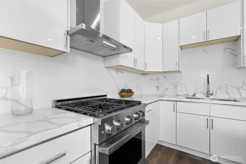Property photo for 2216 E Fir Street, Seattle photo 19