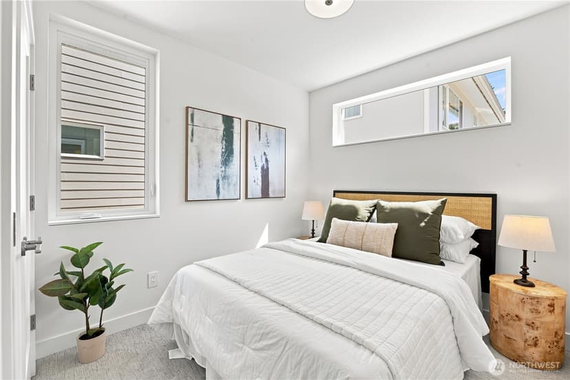 Property photo for 2646 41st Avenue SW #D, Seattle photo 18