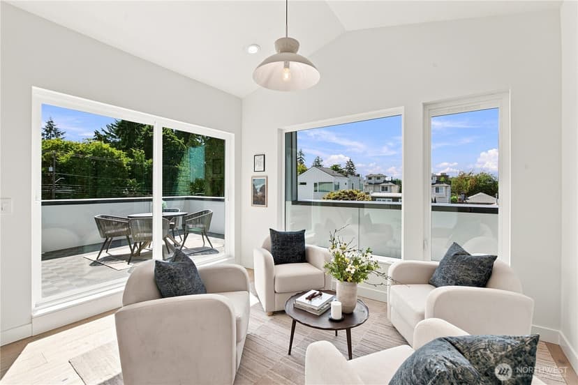 Property photo for 2646 41st Avenue SW #D, Seattle photo 9
