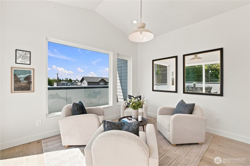 Property photo for 2646 41st Avenue SW #D, Seattle photo 10