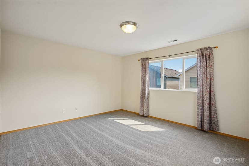 Property photo for 6748 Radiance Boulevard E, Fife photo 23