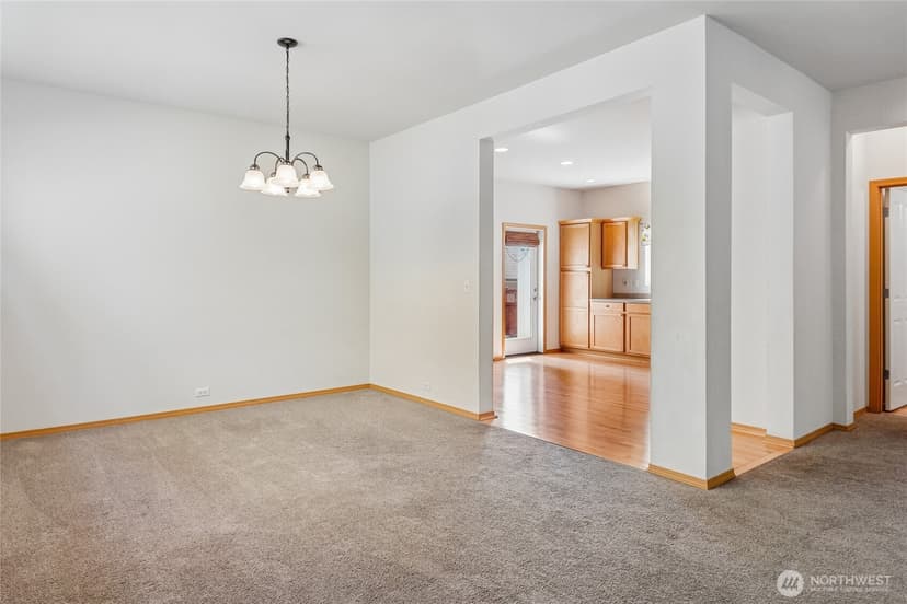 Property photo for 6748 Radiance Boulevard E, Fife photo 11